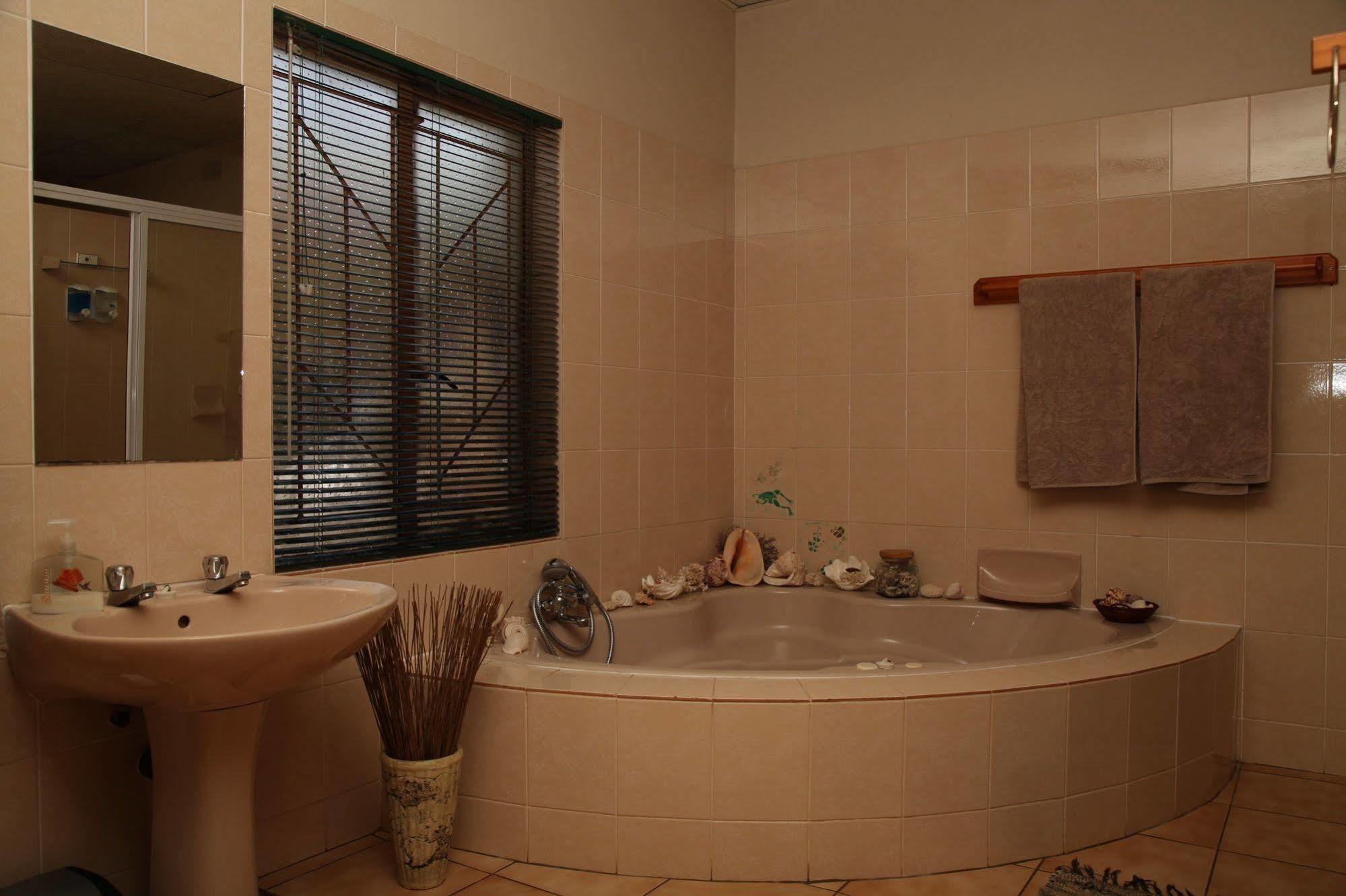 Aber Jetz Guesthouse Pongola Εξωτερικό φωτογραφία
